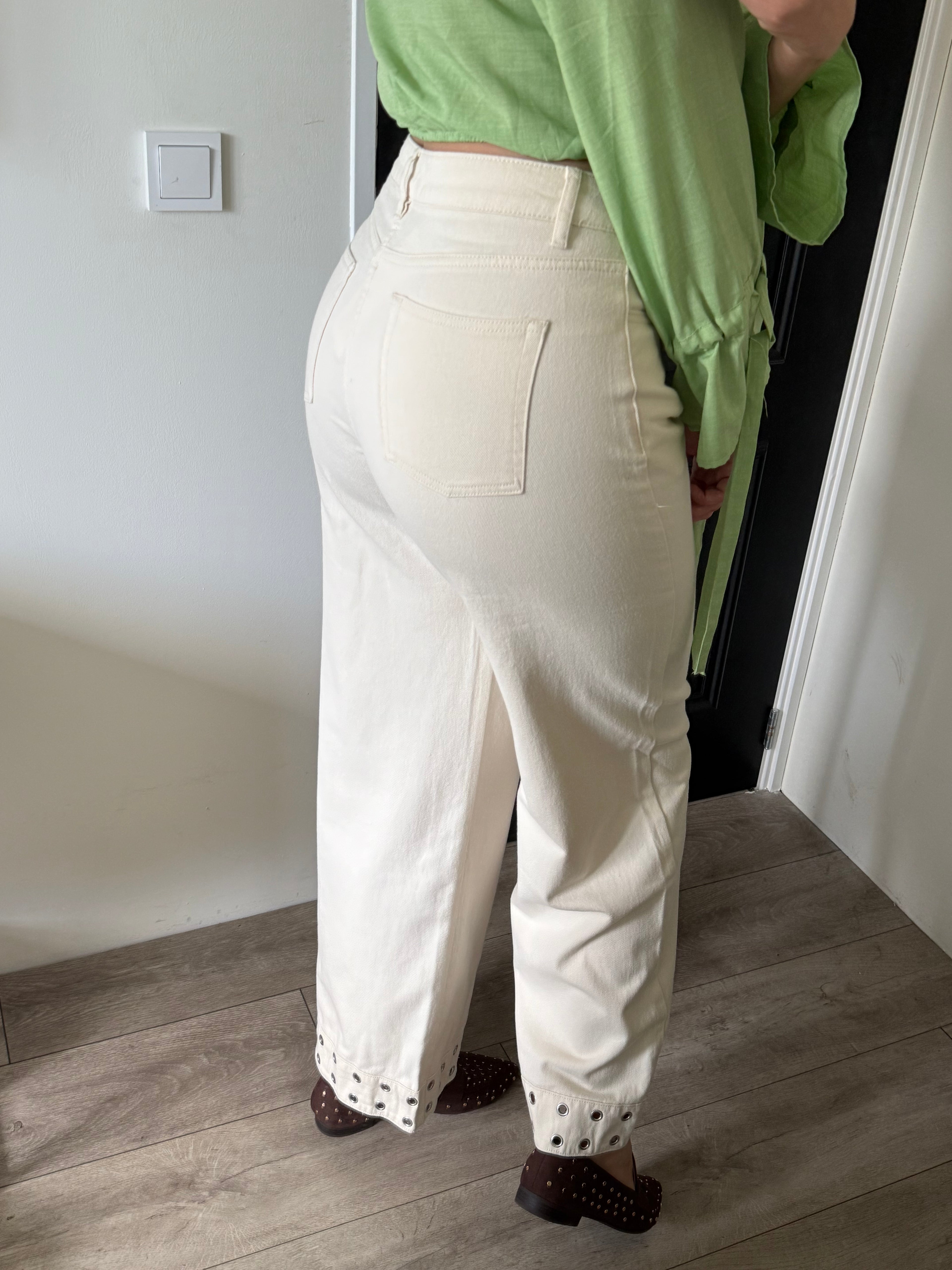 Amara Wide Leg Jeans