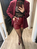 Ruby Short bordeaux